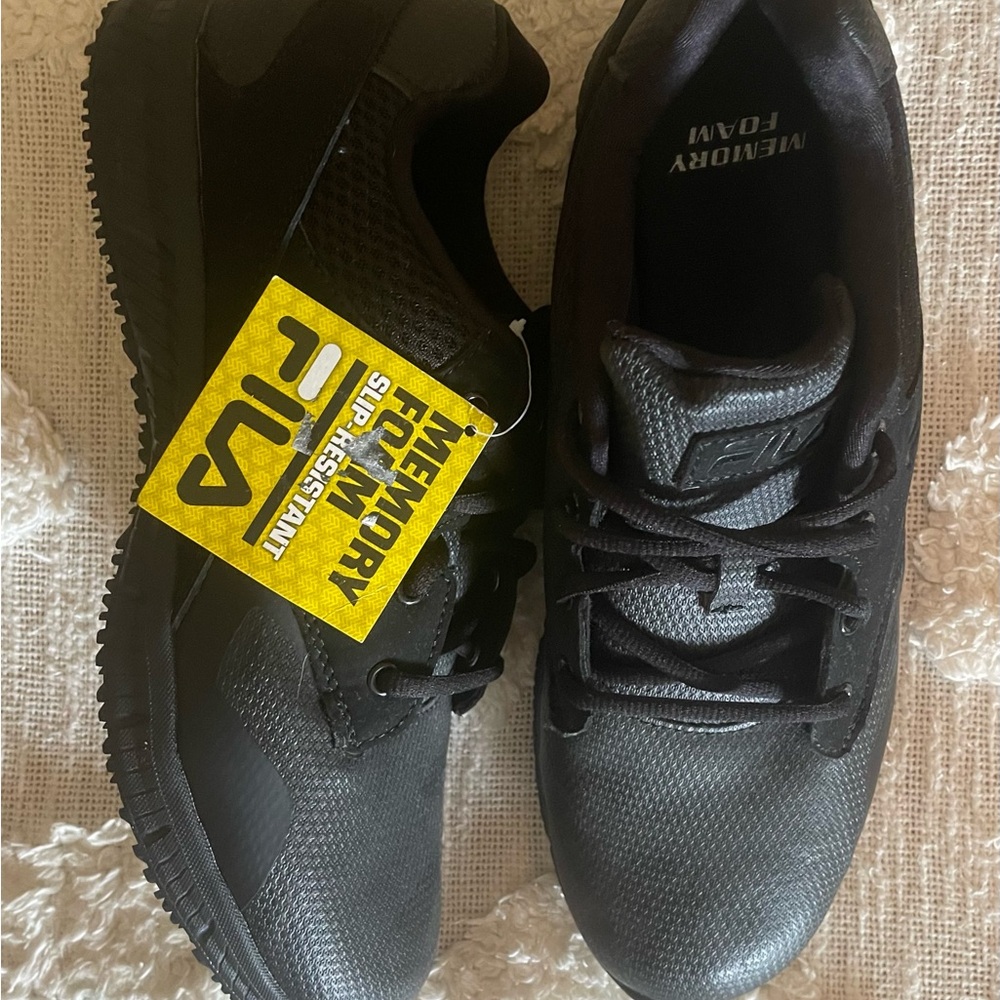 FILA  Work  Comfort Black Memory Foam Sneakers - Womens Size 11